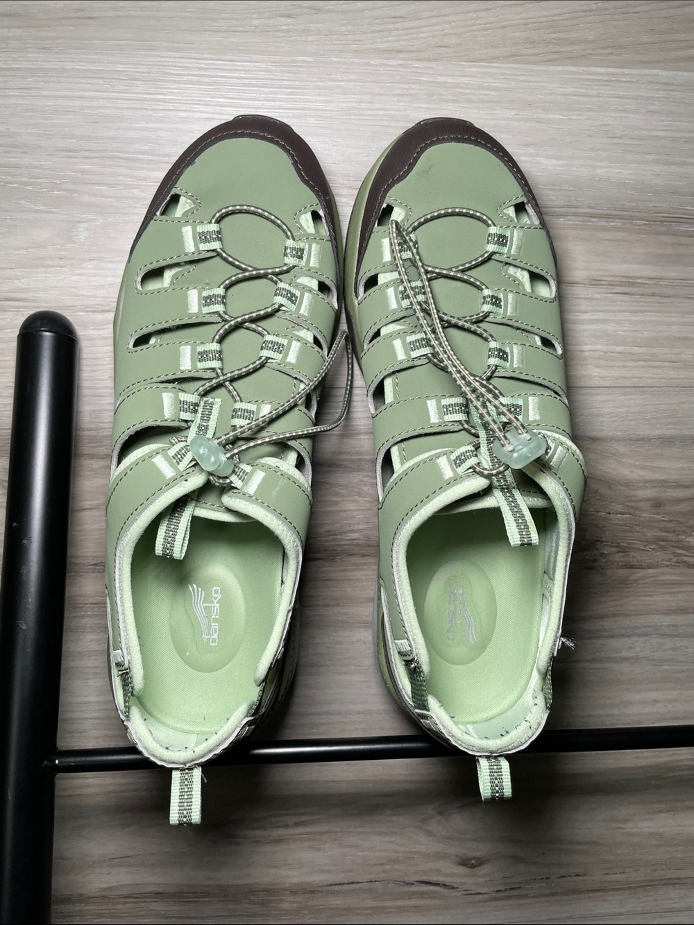EUC- Women's Dansko Sneakers, Water Shoes, Size 38